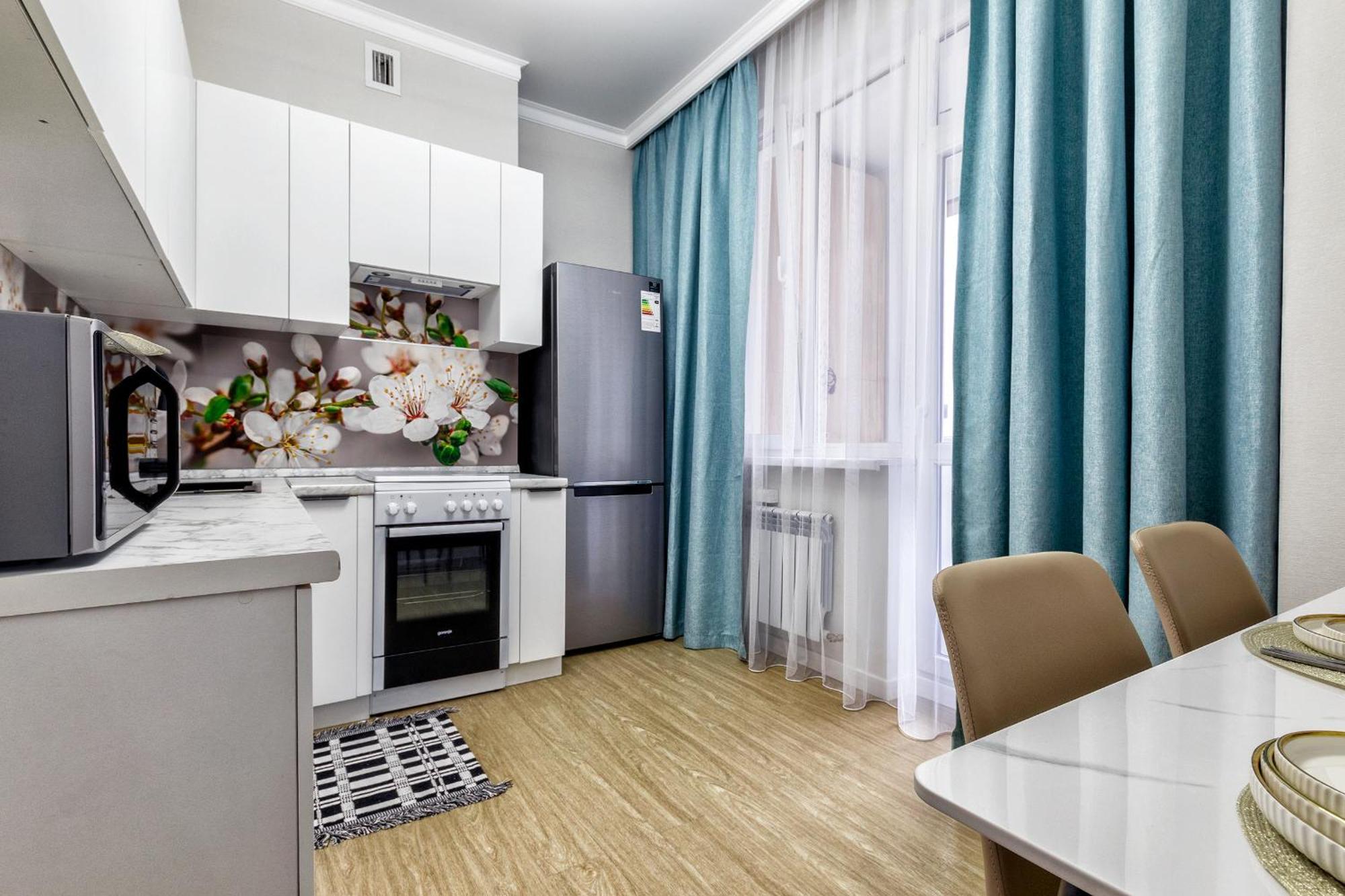 Business Class Residential Complex Expo Boulevard अपार्टमेंट *